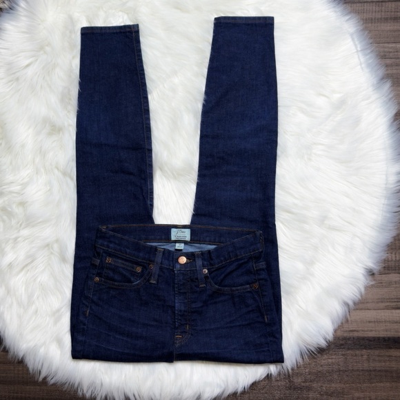 J. Crew 9" mid-rise toothpick jean in Classic Rinse wash - Picture 5 of 8